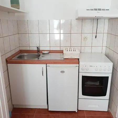 Grand Terrace Sea View Apartment *